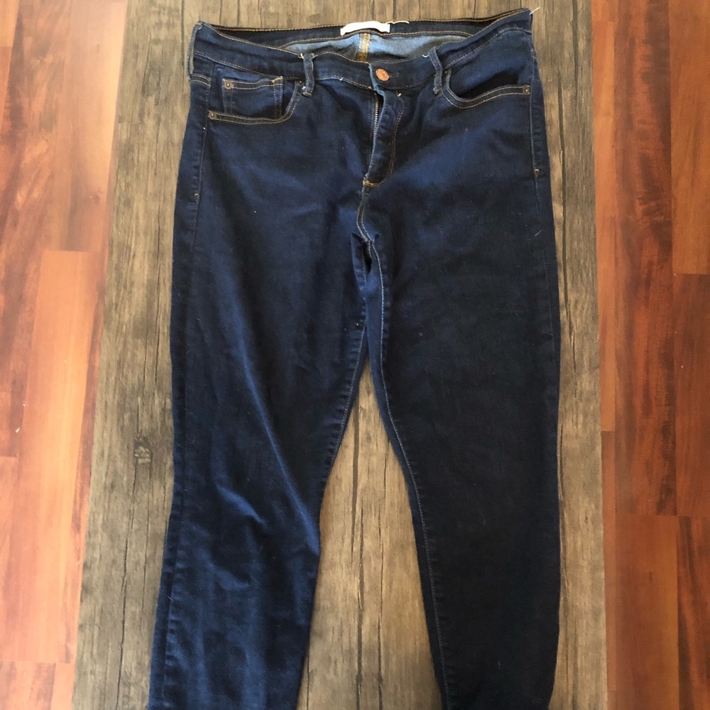 Gap 31r dark wash skinny jeans